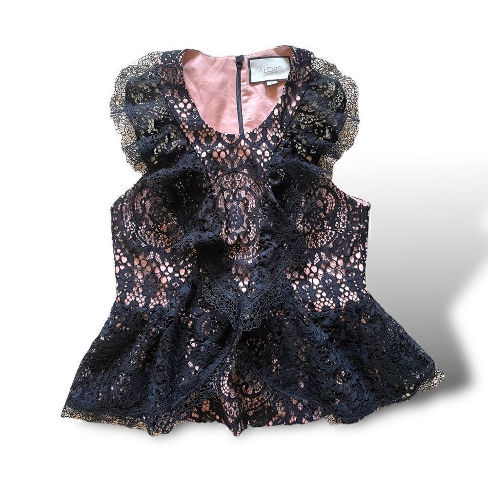 ❤️SOLD❤️ ALEXIS Ruffled Black & Mauve Lace Top |Size: Small|